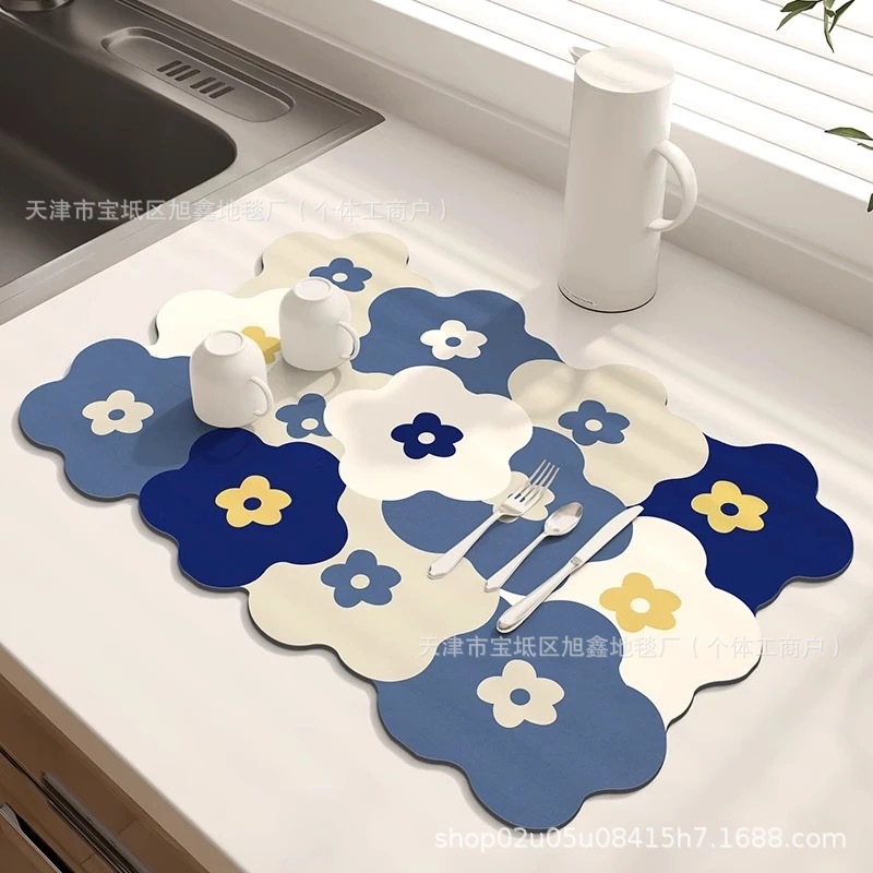 꽃으로 가득한 길