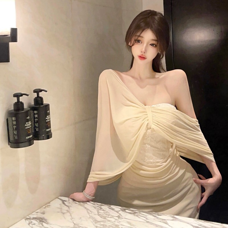 Evening Dress Elegant Goddess Strapless dress Women's Autumn and Winter High-end Lace Slim-fit Waist Hip Fishtail Long Dress