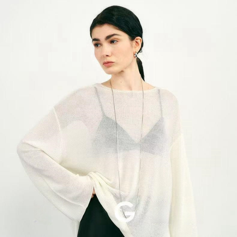 Loose-Fitting Knit Sweater in Row Style, Women's Loose-Fitting Sheer Long-Sleeve Top Made of Mulberry Silk, Tencel, and Cotton Blend Loose-Fitting Knit Sweater in Row Style, Women's Loose-Fitting Sheer Long-Sleeve Top Made of Mulberry Silk, Tencel, and Cotton Blend
