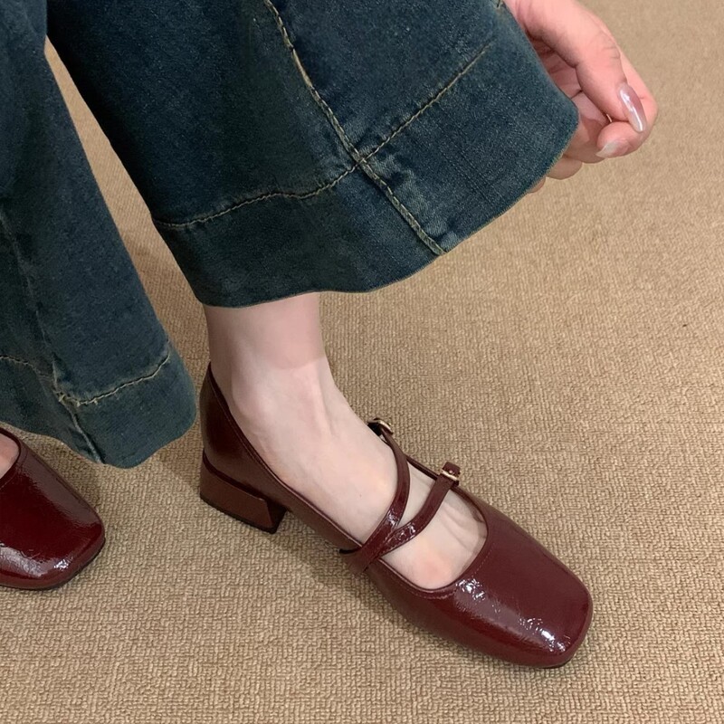 Sheepskin Version! 2026 New Style Square-Toe Single-Strap Chunky Heel Mary Jane Shoes for Women, Spring and Autumn, Red Evening Shoes