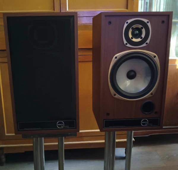 British Tianlang Bookshelf Audio 8inch Two-Way Subwoofer Fever Hifi Home Passive Wooden Speaker