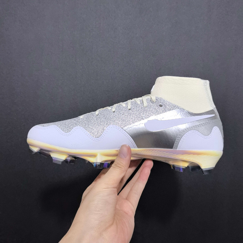 Mercurial Assassin 16 Practical Football Shoes Men's High-Top Knitted Rubber Spike Sneakers Youth Training Shoes Mercurial Assassin 16 Practical Football Shoes Men's High-Top Knitted Rubber Spike Sneakers Youth Training Shoes