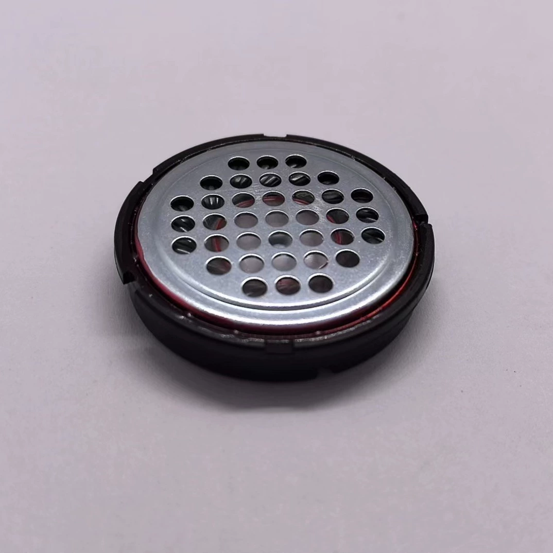 Шлем, мегафон, колонки, прочный магнит, bluetooth