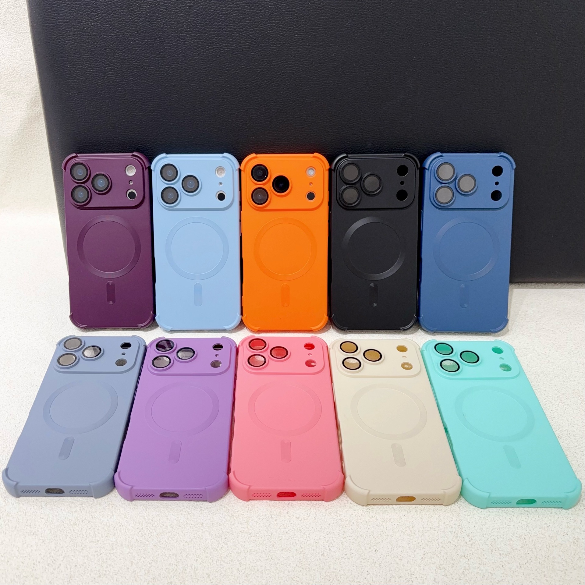 Funda para teléfono móvil iPhone 17 PRO, con airbag líquido, succión magnética en las cuatro esquinas, película protectora para la lente de Apple 16, funda protectora de cobertura total