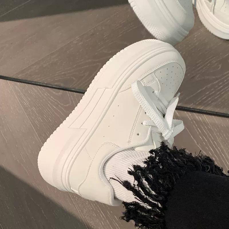 Нижняя часть торта на толстой подошве, трендовые износостойкие маленькие белые туфли с увеличенным ulzzang, повседневная обувь, папская обувь, кроссовки на толстой подошве
