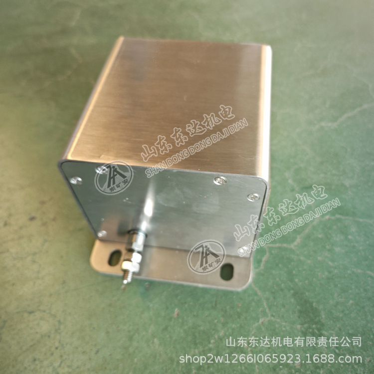 GUC2000拉绳位移传感器 (5).jpg