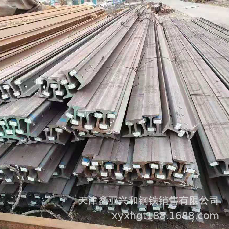钢轨Q235B行车电厂铁轨城市交通用轻轨轨道钢热轧Q235B重轨QU120