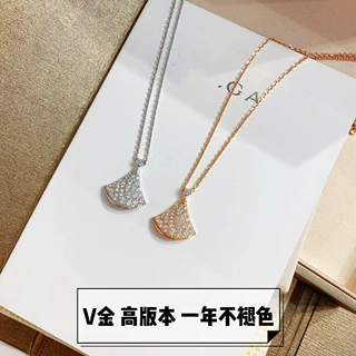 高版本镀咪金满钻裙子项链手工镶钻气质百搭款锁骨链厂家直销