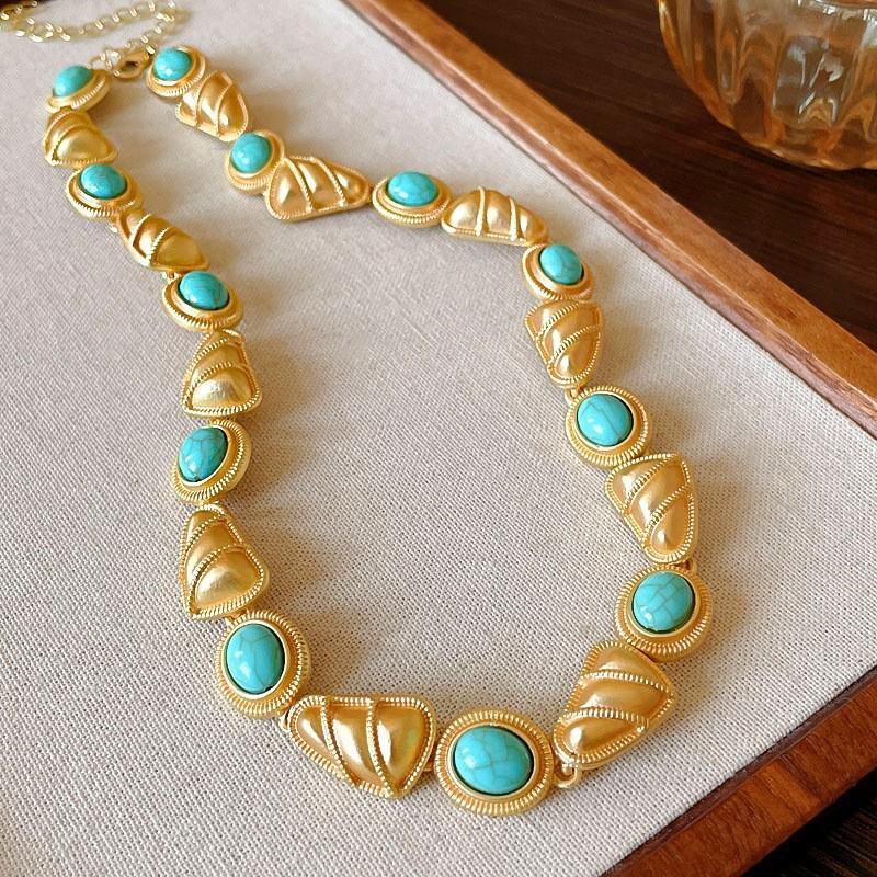 Collar de resina geométrica redonda medieval vintage lujo ligero nicho cerradura corte conjunto de joyería