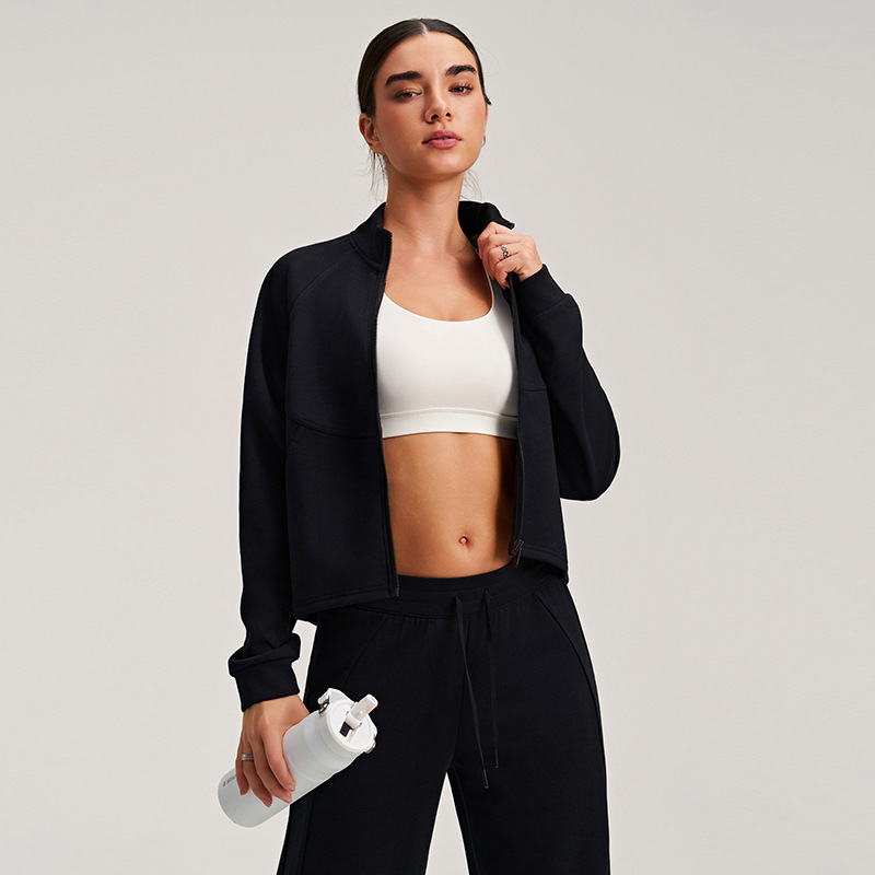 Otoño y invierno temperamento de collar vertical abrigo deportivo mangas largas delgado versátil ropa de fitness delgada bolsillo grande chaqueta casual suelta