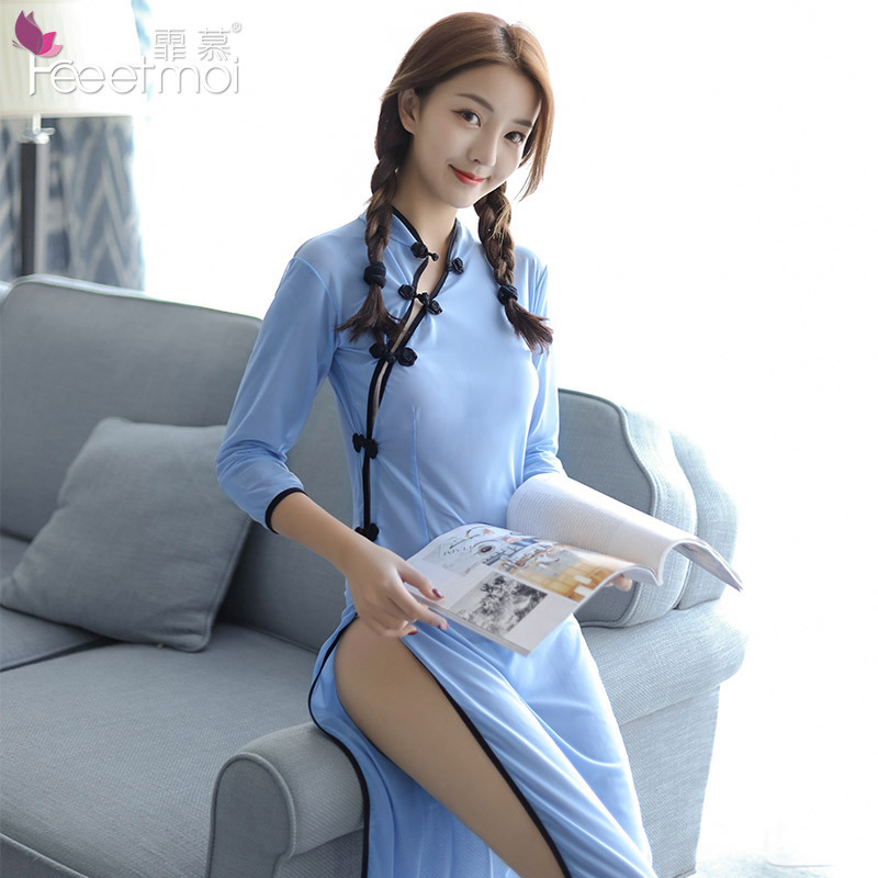 원근법 긴 치마 + 팬티