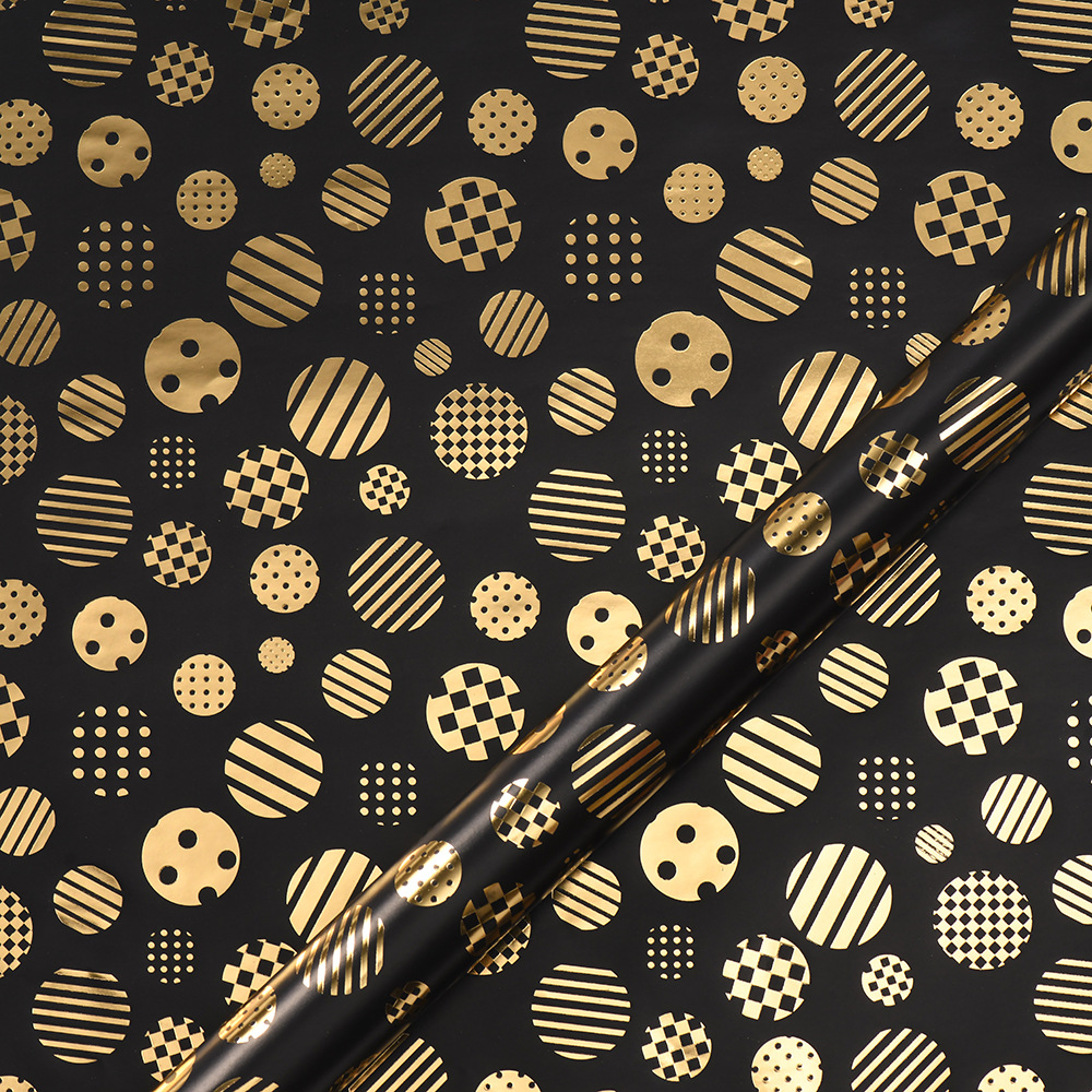 Nuevo papel de embalaje de caja de regalo grueso fondo negro estampado dorado estrella puntos rayas de papel de embalaje de regalo roll