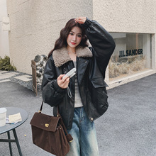 羊羔毛拼接机车皮衣羽绒服女冬新款小个子黑色酷飒风90白鸭绒外套