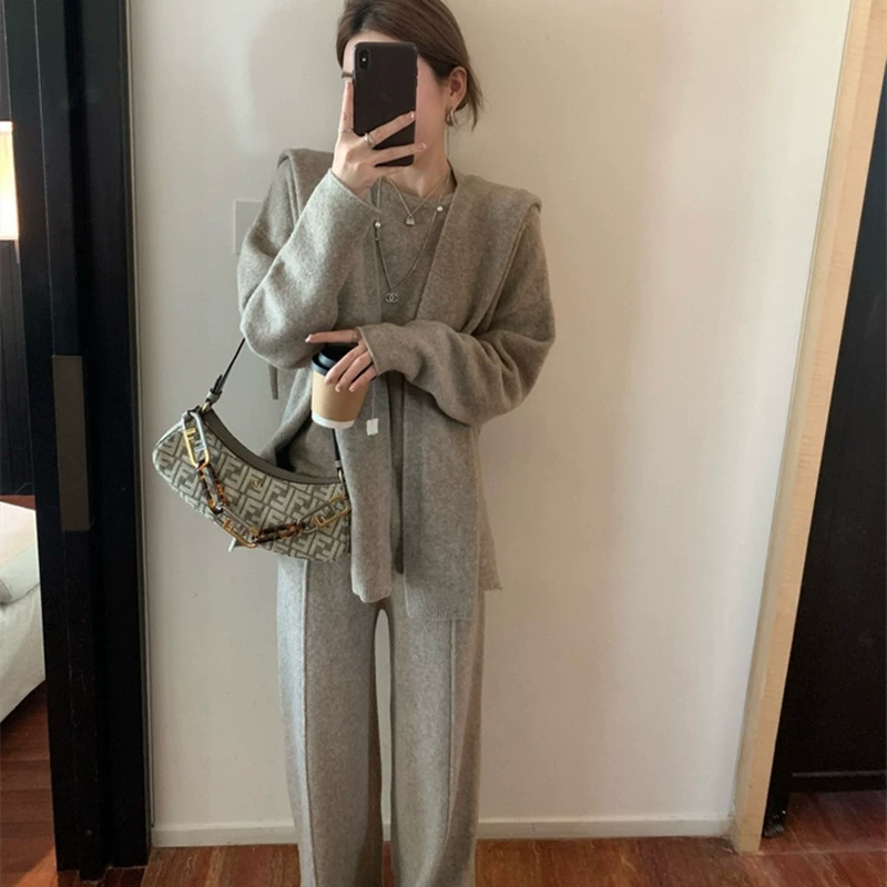 Осенне-Зимний новый вязаный Топ с шалью и широкими штанинами, комплект из трех предметов, элегантный свободный высококачественный ленивый свитер, костюм-свитер