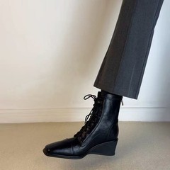 牛皮版~坡跟增高瘦瘦靴英伦风马丁靴女方头厚底复古系带弹力短靴