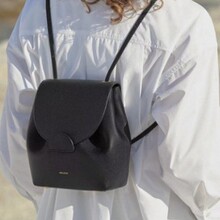 双肩包包女2024新款百搭可调节单肩包小众休闲通勤背包简约小方包