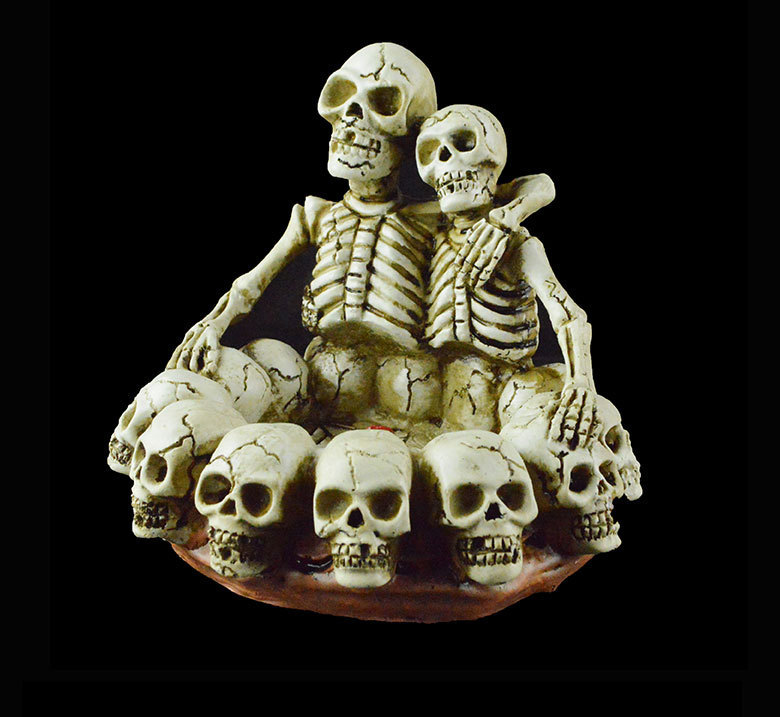 Creative personality skull ashtray resin decoration home boyfriend gift gift exhibition ashtray