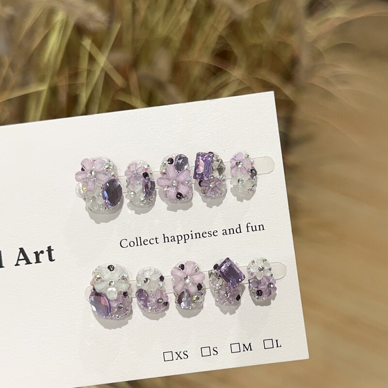 Handmade High-End Purple Floral Full Diamond Short Nail Art Pieces, Brightening and Luxurious Fake Nail Patches Handmade High-End Purple Floral Full Diamond Short Nail Art Pieces, Brightening and Luxurious Fake Nail Patches