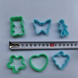 塑料盒;彩泥/粘土/沙;塑料桶