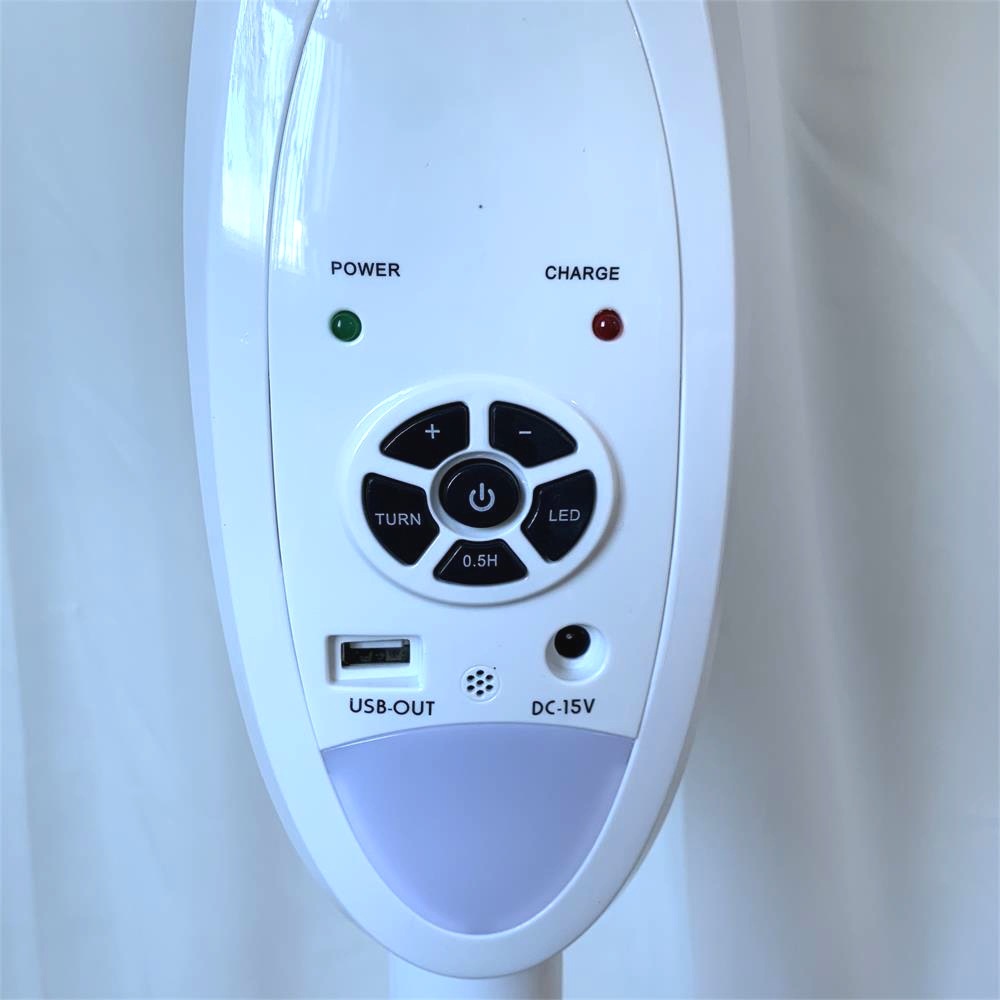 África y América del Sur venta caliente 18 pulgadas ventilador de piso recargable con iluminación de carga de teléfono móvil gran ventilador de emergencia