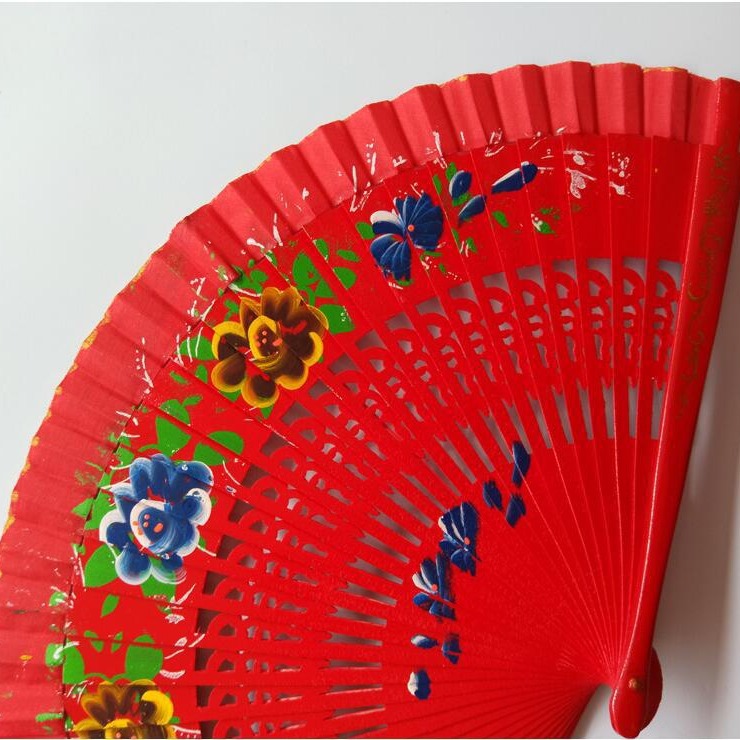 Hay en stock transfronterizo de doble cara pintada a mano de madera española plegable ventilador estilo gitano ventilador de madera roja