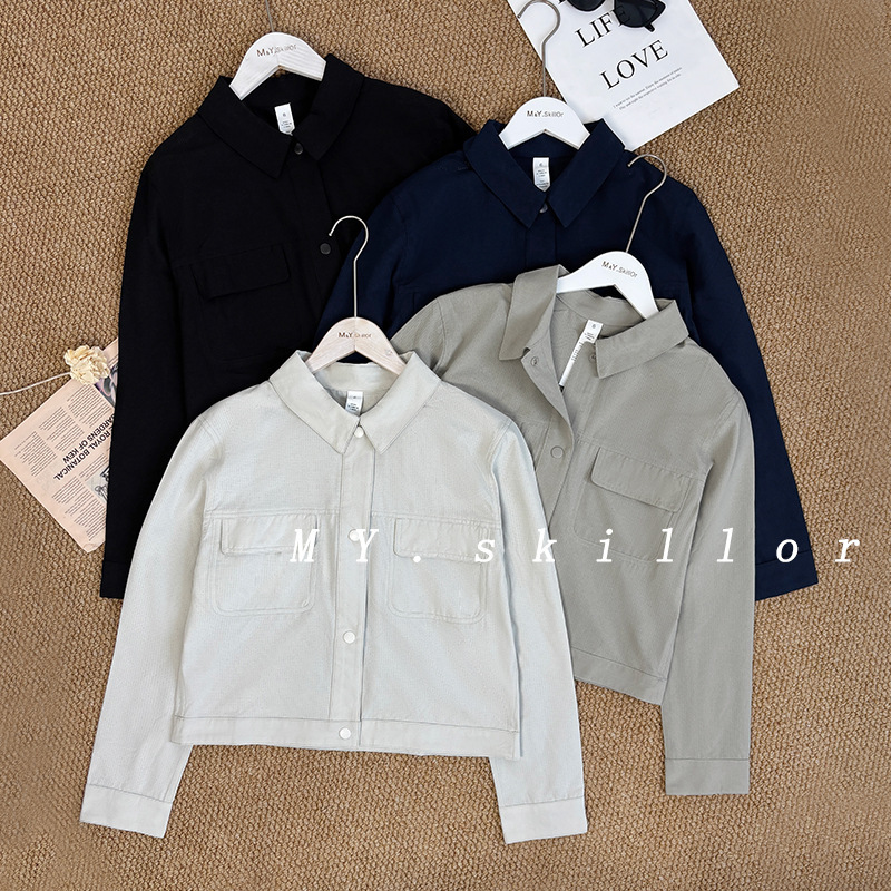 It's very flattering~ Women's workwear style lapel jacket, short casual versatile perforated breathable loose sports coat
