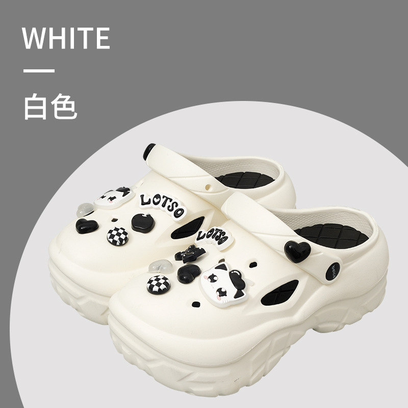 Nuevos zapatos de agujero de fondo de bizcocho de moda, suela gruesa de mujer, aumento de malla antideslizante, lindas sandalias y zapatillas de playa, verano