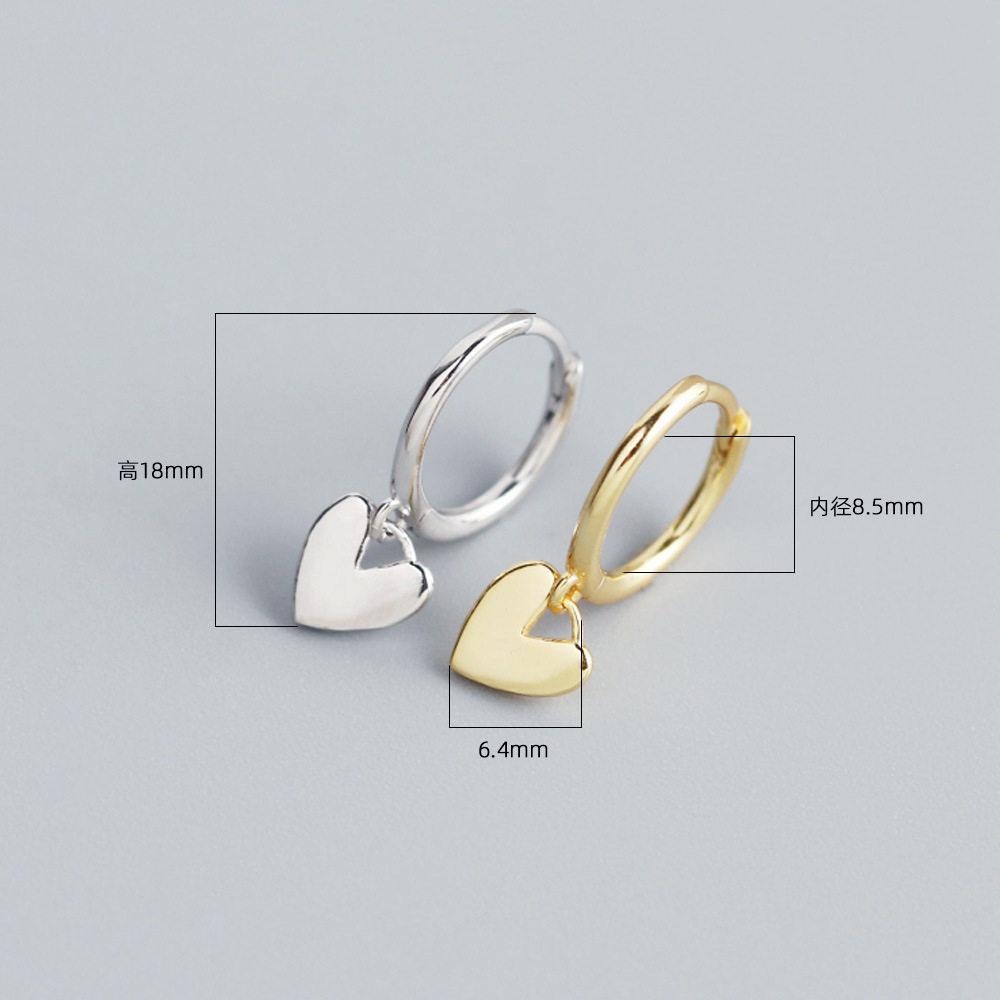 Korean New Simple Heart-shape Silver Earrings Wholesale display picture 2