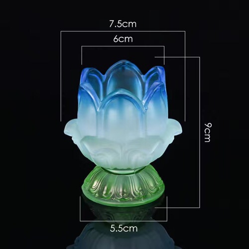 Increase the height of the glass candle holder, windproof candle holder, put candles, product homemade DIY oil lamp