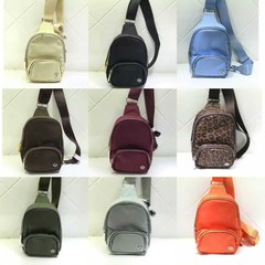 lulu Everywhere 2L便携运动胸包瑜伽包单肩斜挎包休闲包小包包潮
