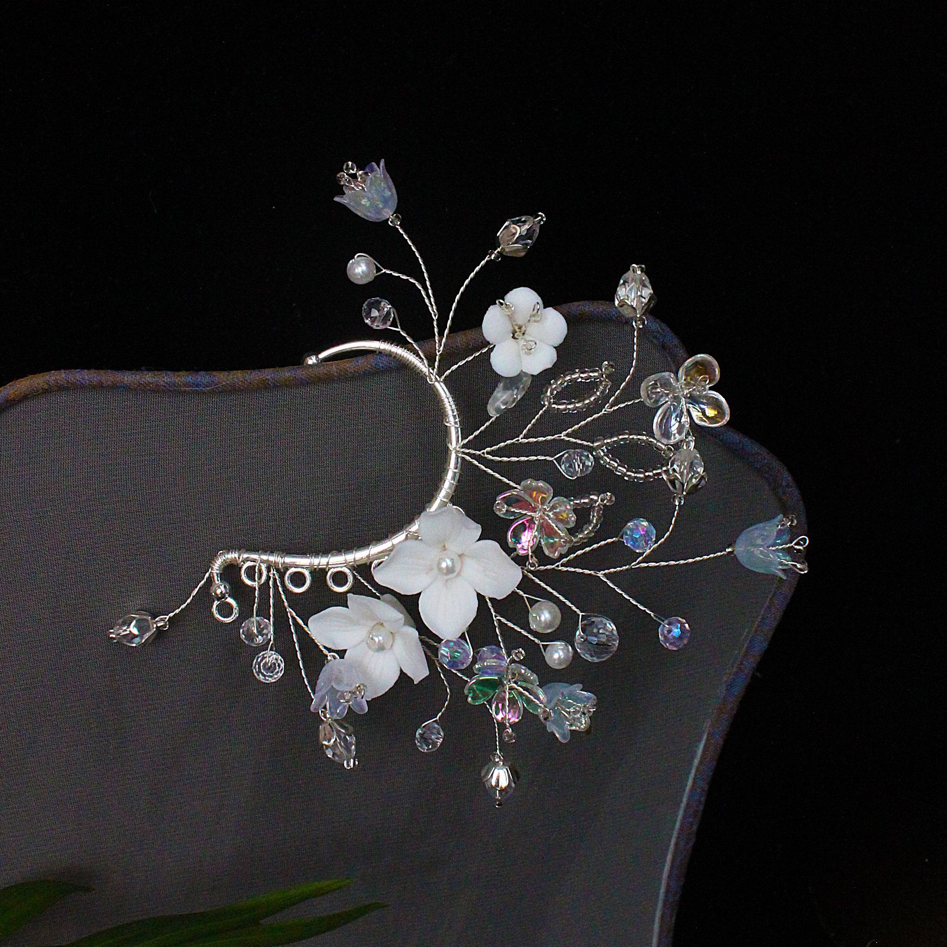 Integrated Ear Hook with European and American Style Ceramic Flower Design, Vintage Photo Shoot Fairy Ear Jewelry, Handmade Bridal Ear Cuff