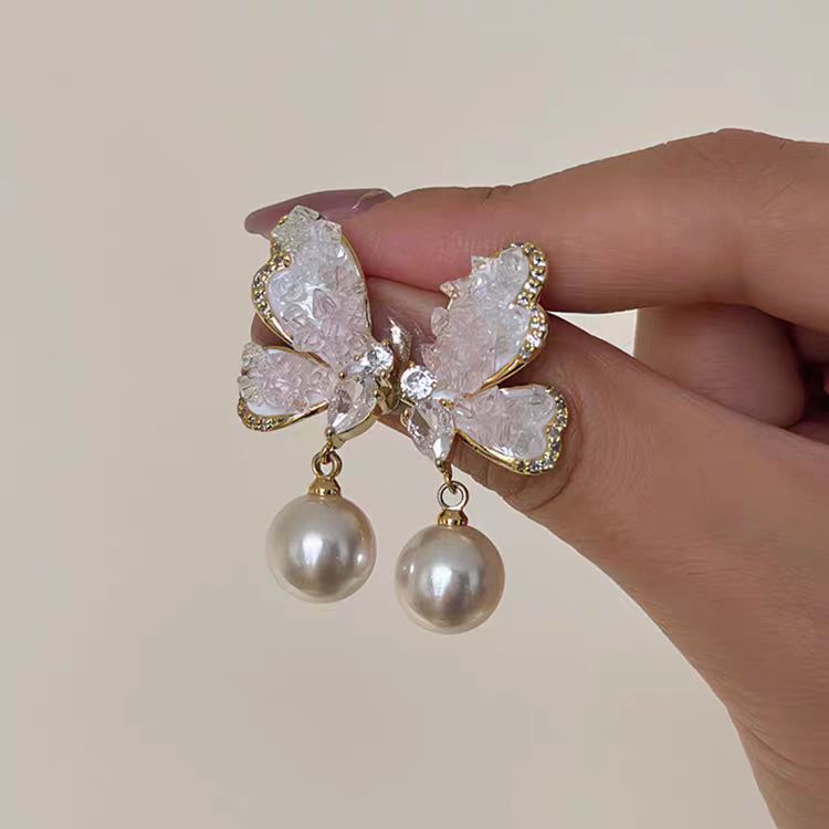 Pendientes de circón súper flash de alta calidad con aguja de plata 925 Pendientes de estilo explosivo de temperamento exquisito de lujo ligero femenino Pendientes de primavera y verano al por mayor