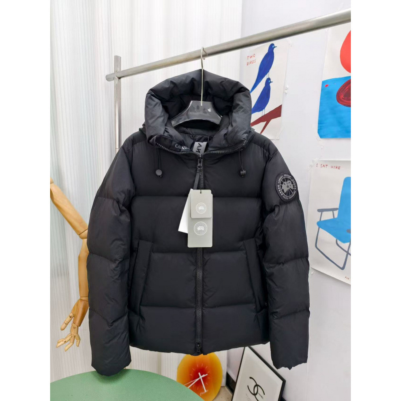 跨境新款大鹅羽绒服Crofton黑标哑光泡芙服情侣面包服外套2282MB