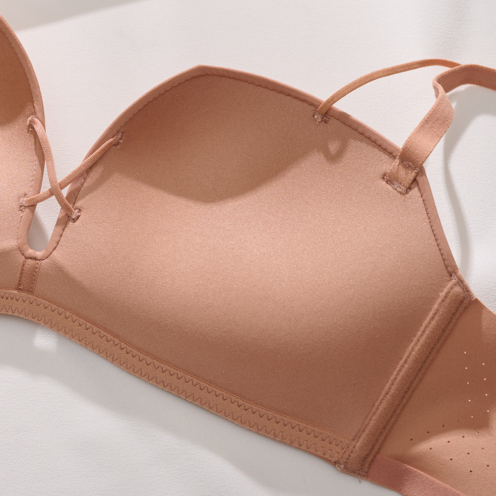 2257 verano pequeño pecho push up Sujetador sin costuras Delgado cómodo hueco profundo V inalámbrico ropa interior pecho plano sin recoger pecho