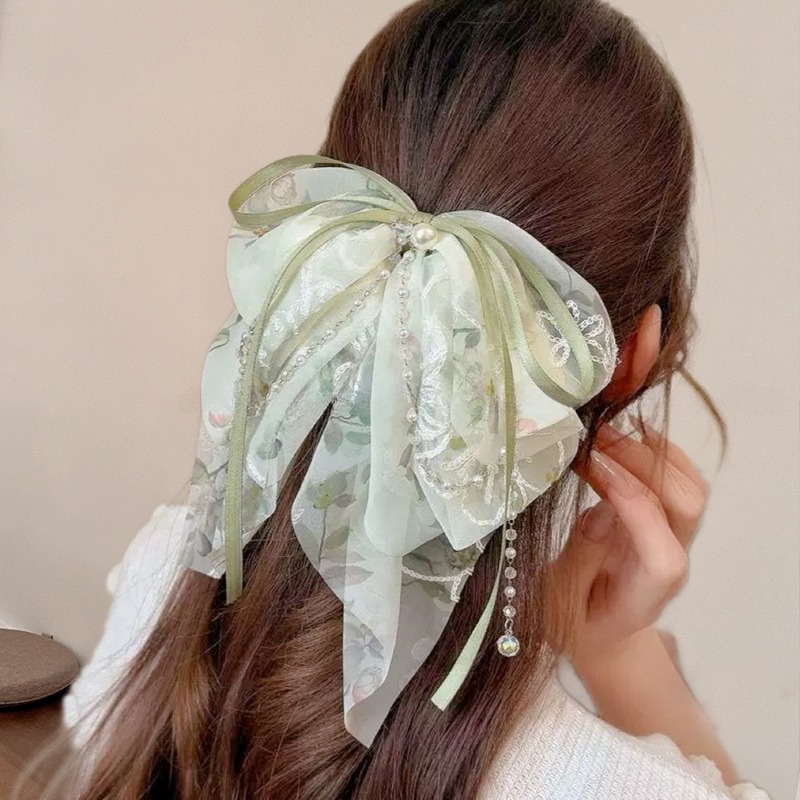 Зеленый хвостик, легкий роскошный стиль, цветочный принт