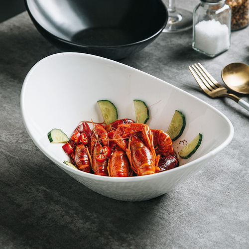 Korean ship bowl Yuanbao bowl unconventional slanted mouth hot pot salad bowl commercial ceramic restaurant hotel cooking tableware