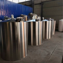 过滤器;箱体;供水设备