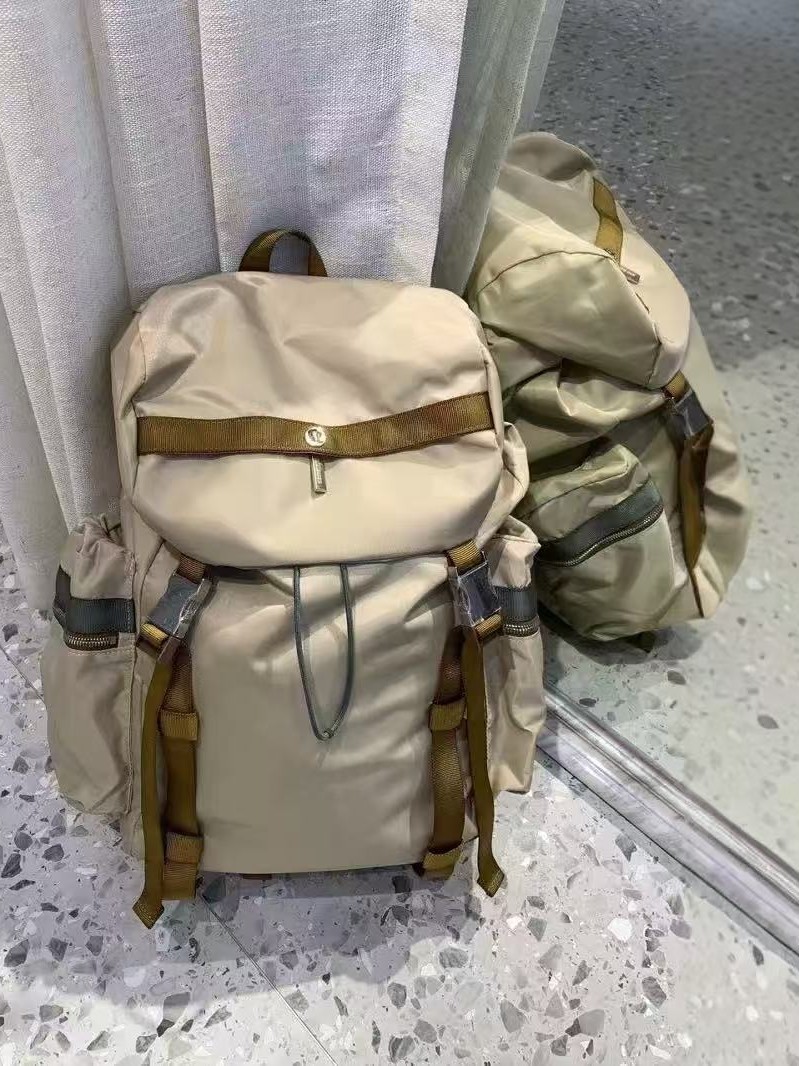 新型lu家25リットルランドセルナイロン旅行防水アウトドア大容量高級感通勤登山バッグママ