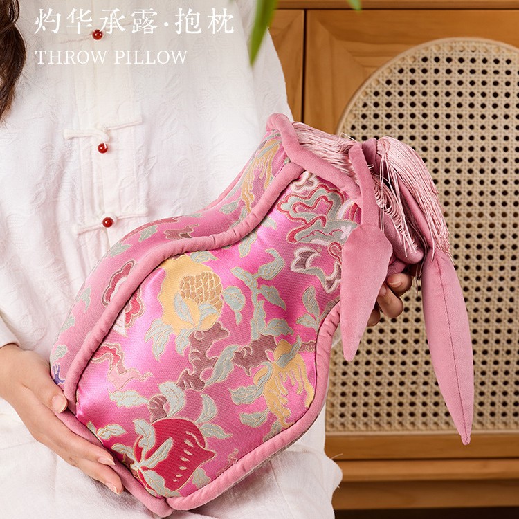 New Chinese-Style Vase-Shaped Decorative Pillow, Creative Artistic Jacquard Sofa Cushion, 2025 New Model with a High-End and Light Luxury Feel