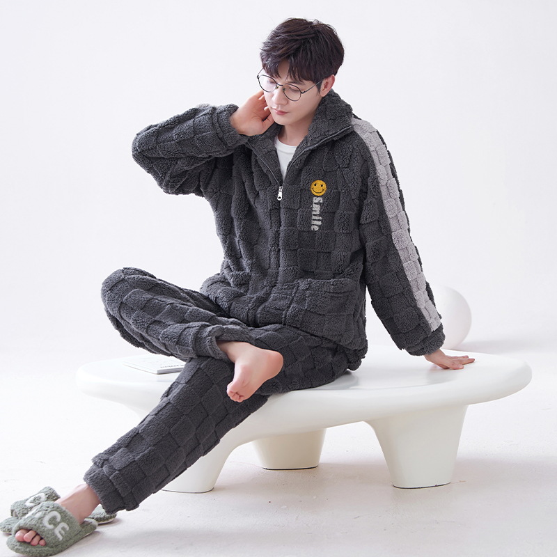 Pijamas de franela los hombres del otoño y el invierno collar soporte caliente juventud coral fleece homewear traje se puede usar fuera