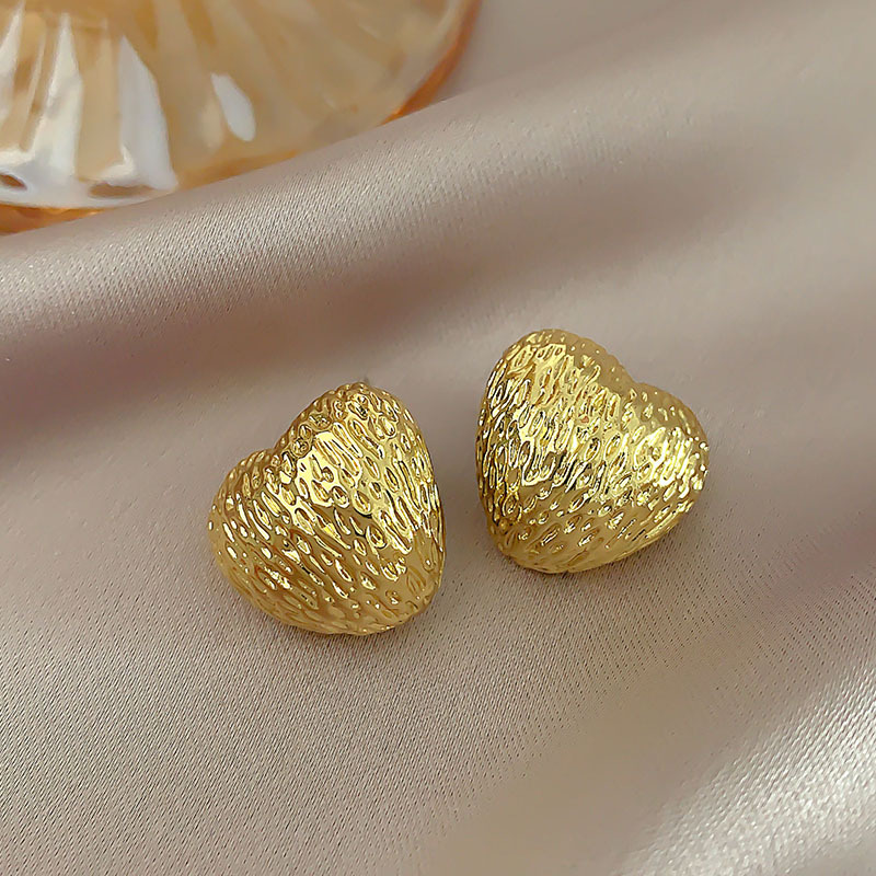 골드 하트 귀걸이 1