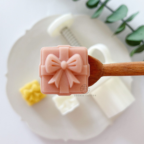 20g Mother's Day gift mung bean cake mold Butterfly Festival Mid-Autumn Festival mooncake mold Internet celebrity one-bite pastry tool