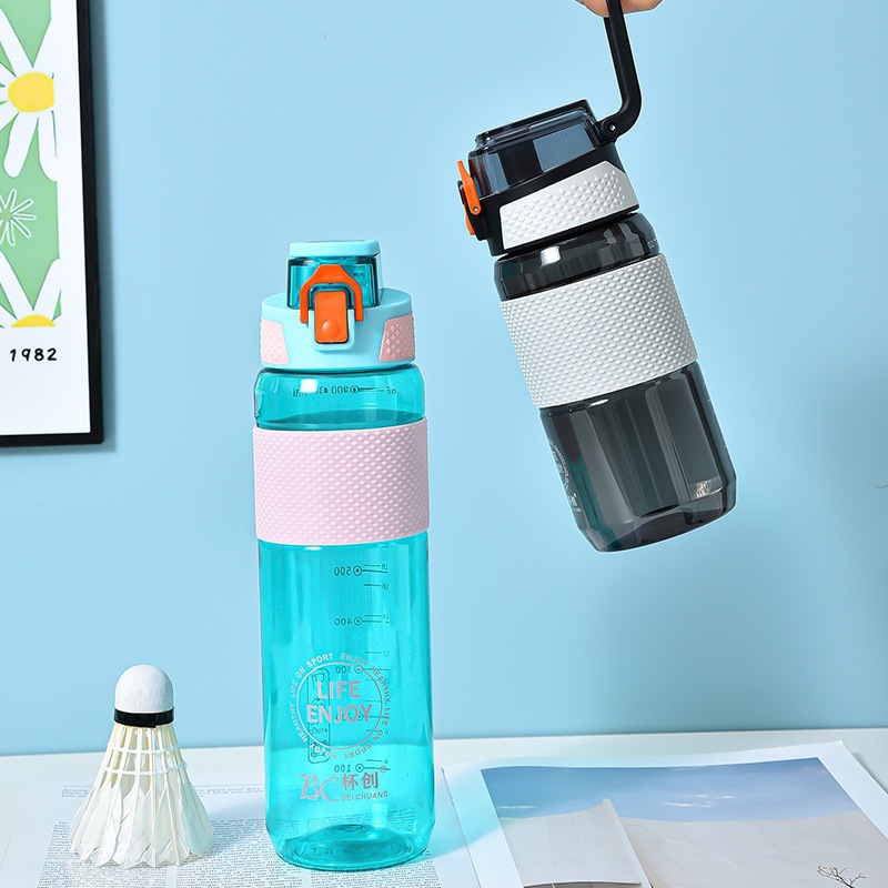 Taza de primavera primavera taza de agua de plástico de baloncesto taza de bebida directa portátil al aire libre de verano tendencia de popularidad en línea