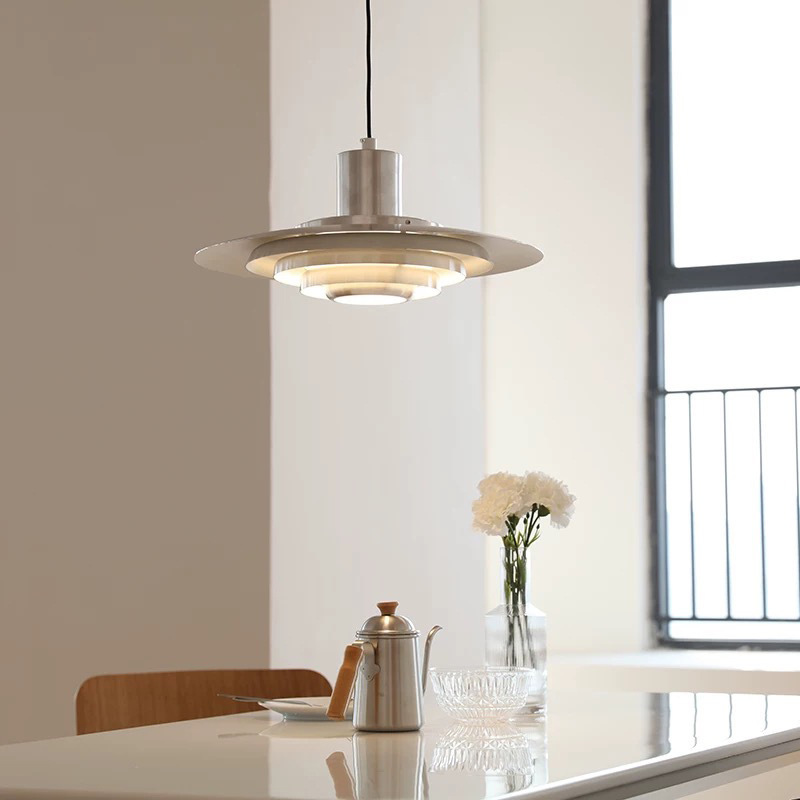 Danish designer creative UFO chandelier Nordic metal texture dining table dining room lamp silver balcony entrance lamp