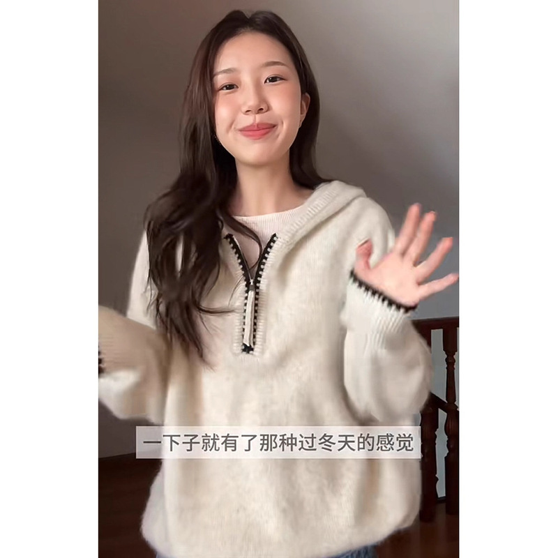 Lazy Design Hooded Sweater for Women, Pullover, Autumn and Winter 2025, Soft and Loose, Thickened Knit Top