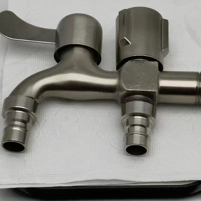 Alloy brushed dual-purpose water nozzle balcony mop pool water nozzle bathroom washing machine quick open dual-purpose faucet Alloy brushed dual-purpose water nozzle balcony mop pool water nozzle bathroom washing machine quick open dual-purpose faucet
