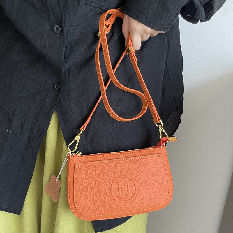 Genuine Leather Small Square Bag for Women, High-End Texture, Soft Leather Mini Shoulder Crossbody Bag, First-Layer Cowhide Mobile Phone Bag