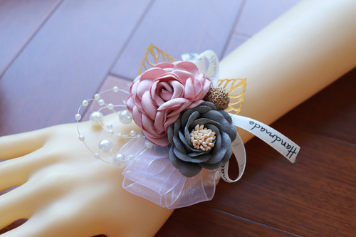 Retro pin brooch wedding groom bride corsage bridesmaid sister group wedding banquet wrist flower groomsmen corsage