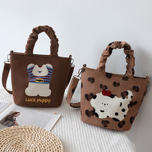 秋冬新款原创小众手提包女斜挎小包学生可爱熊猫格子小布包批发