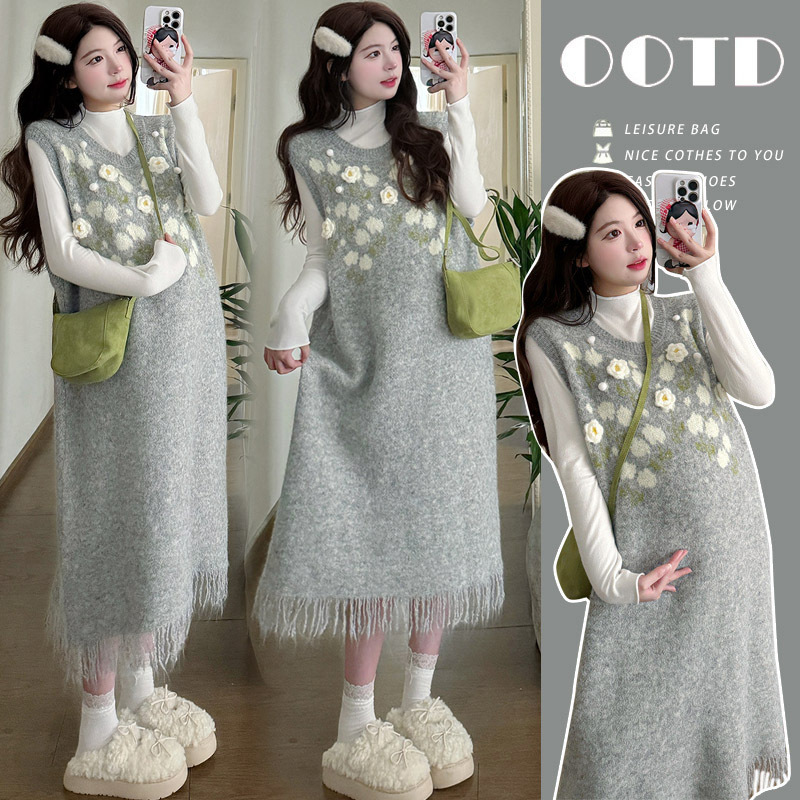 French-Style Exquisite Maternity Wear for Autumn, New High-Value Three-Dimensional Floral Tassel Design, Fashionable and Stylish Casual Outfit